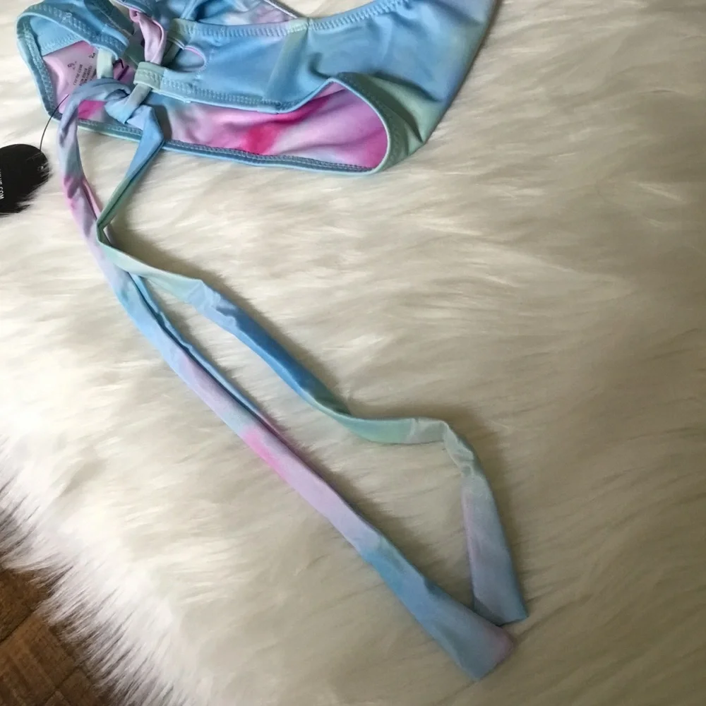 Lulus Wave Crest Blue Tie Dye Scoop Neck Bikini Top Size Medium